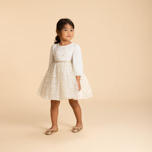 Robe de cérémonie à tulle brodé et motif cœur pour bébé fille 