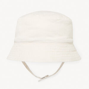 Bob en toile uni avec lien pressionné au menton pour garçon 