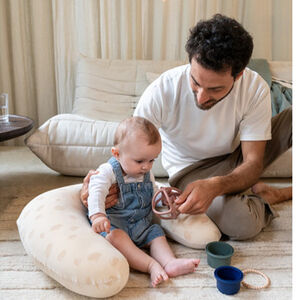 Coussin d'allaitement 2en1 Twisty Petals Latte 