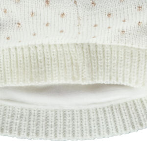 Bonnet en tricot avec pompon pour bébé fille 