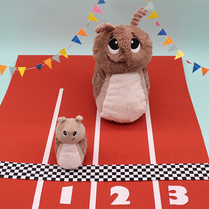 Peluche Ptipotos maman escargot Speedou et son bébé brun 