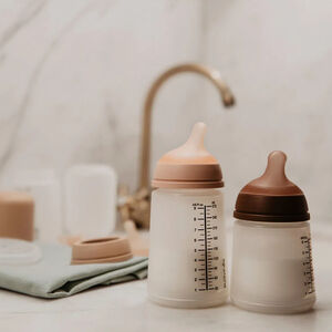 Biberon anti-colique Zero.Zero spécial allaitement 180ml deep 