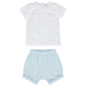 Ensemble avec t-shirt imprimé étoiles all-over et short bleu 