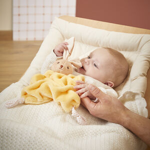 Doudou plat carré lapin jaune 