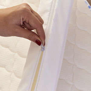 Plan incliné 10° en éponge pour berceau 40 x 80/90 cm 