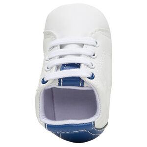 Baskets basses souples effet cuir à lacets 