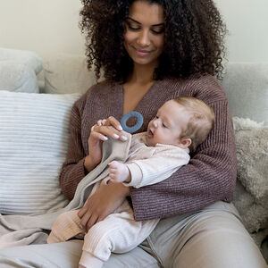 Cape d'allaitement multi-usages Mom'n Play almond 