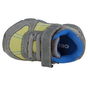 Baskets basses en cuir suédé avec lacets et scratch 