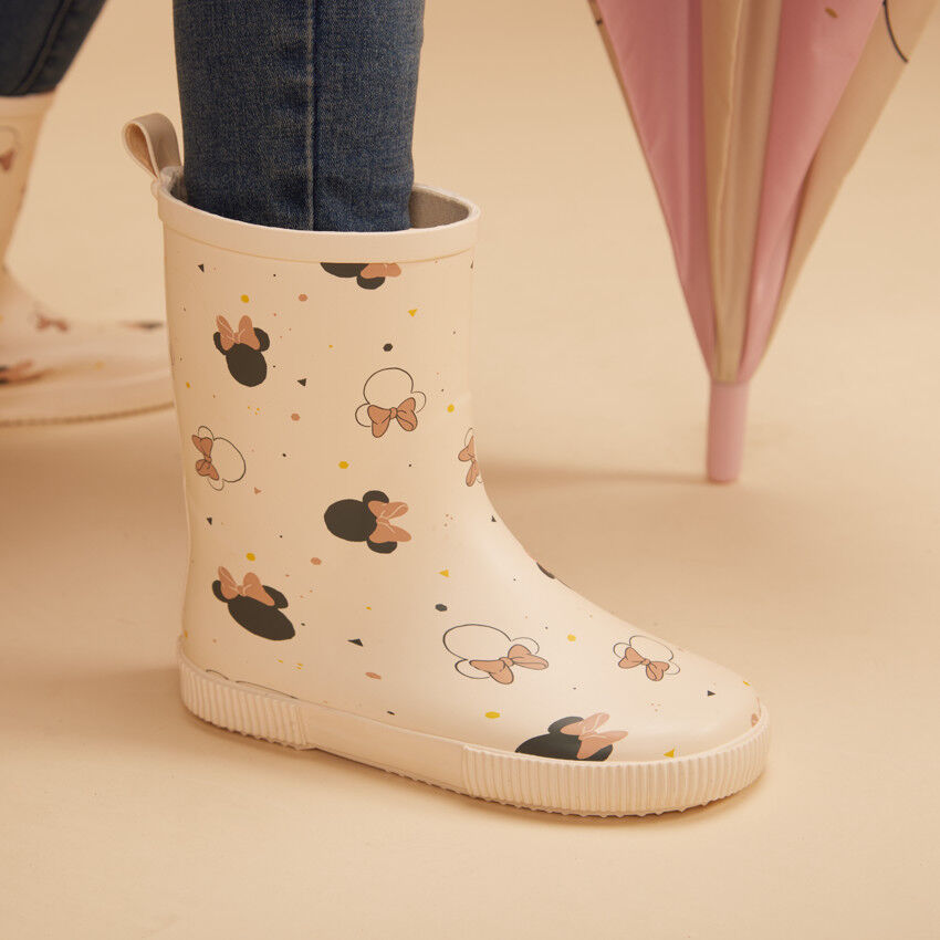 Botte de store pluie fille
