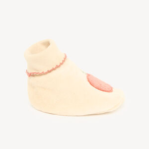 Chaussons de naissance velours motif pomme 