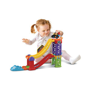 Garage Tut tut Bolides - Tremplins cascades de l'extrême + personnage Lucas  