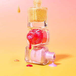 Mini vernis à l'eau Fuchsia parfum fraise 