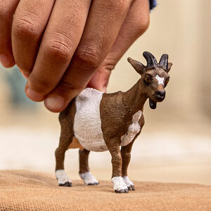 Figurine chèvre  