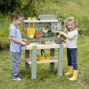 Mud Kitchen  