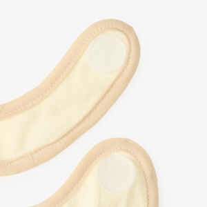 Lot de 2 bavoirs motifs papillons pour bébé fille 