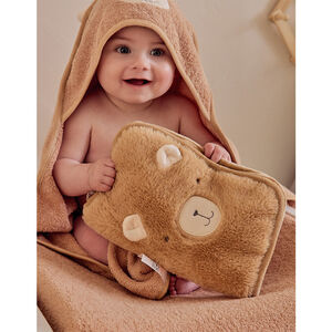 Carnet de santé fausse fourrure Lily Camel 