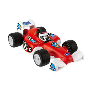 Tom la voiture de course radiocommandée 