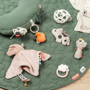 Hochet sensoriel Tiny farm Sable 