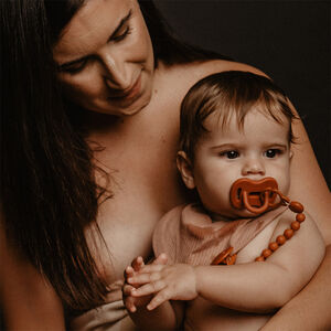 Sucette réversible en silicone Colour Essence 6-18M Tuile 