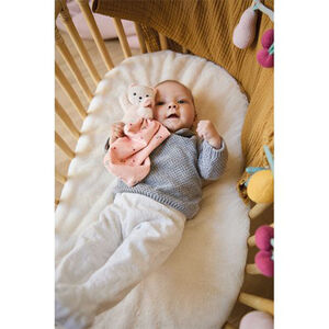 Doudou ours carré imprimé feuilles 17cm 