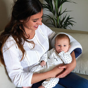 Brassard d'allaitement en jersey imprimé étoiles 