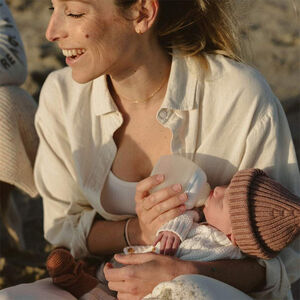 Kit naissance Buddy 1x Biberon 240ml Blue Grey 2x Biberons 150ml Blue Pale Sand 2x Tétines xs 