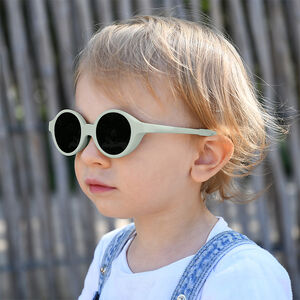 Lunettes de soleil avec cordon 9-24M Casual Joy vert de gris 