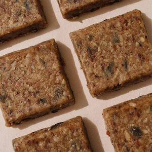 Snack aux céréales Happy Seeds riche en vitamine B12 