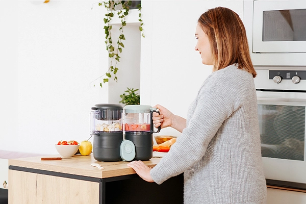 Robot multifonction 4-en1