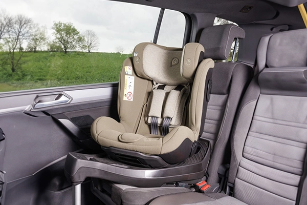 Siège-auto pivotant i-Size