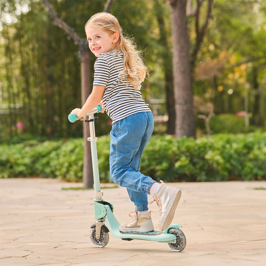 Trottinette Flow Foldable Junior Lights vert menthe 