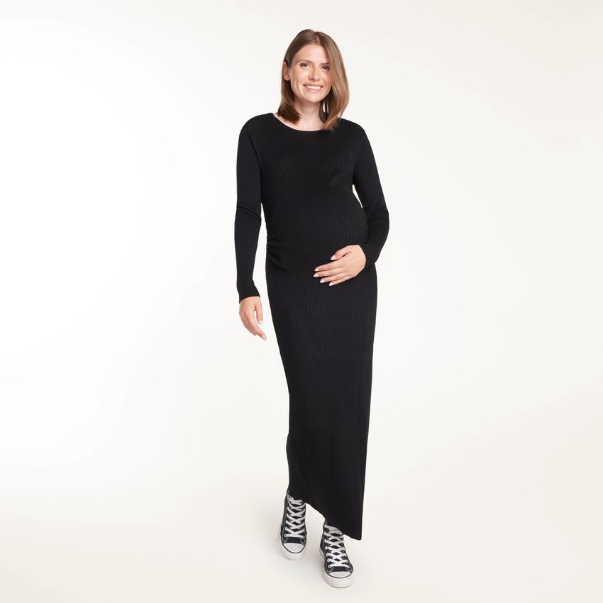 Robe longue de maternité en maille côtelée