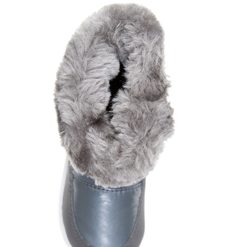 Après-ski argentés matelassés avec col en fausse fourrure du 20 au 23 