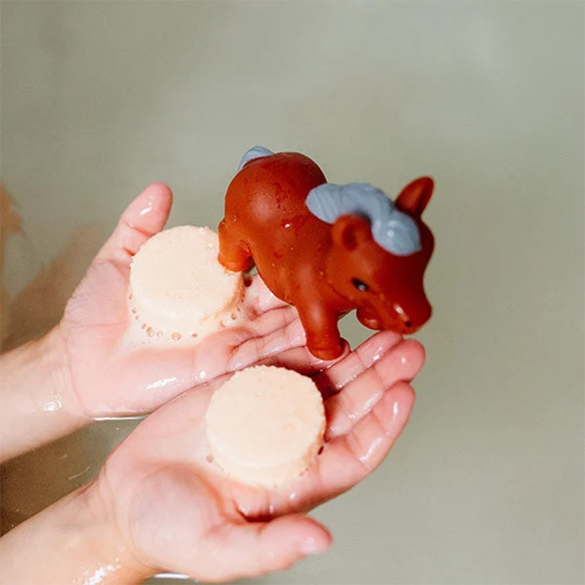 Petit galet de bain effervescent cheval parfum mangue 