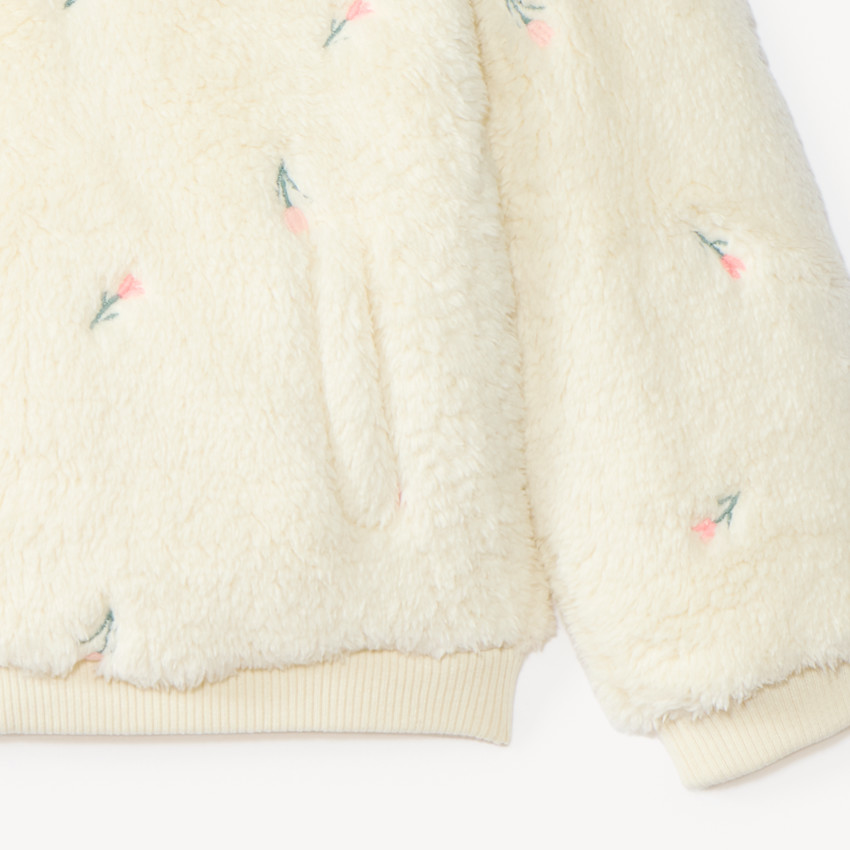 Veste en sherpa brodée fille 