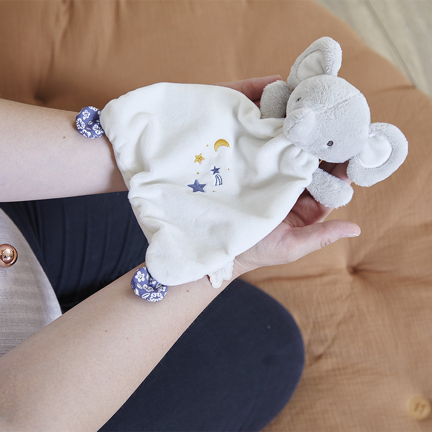 Coffret bola et doudou éléphant  