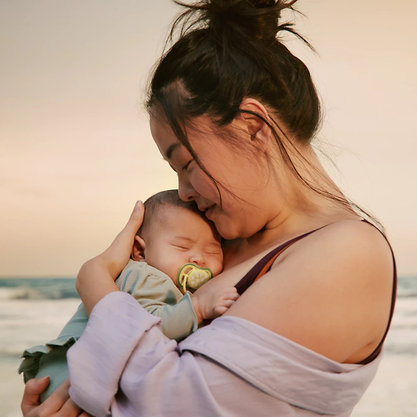 Lot de 2 sucettes silicone 0-6M Ultra Air décorées 