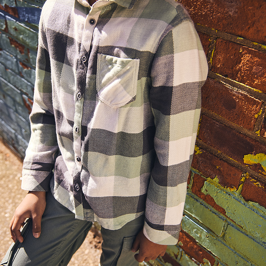 Chemise manches longues à carreaux avec poche pour garçon 