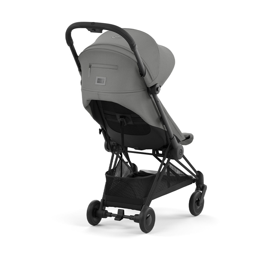 Poussette ultra-compacte Coya matt black/mirage grey 