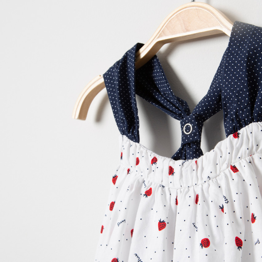 Robe à bretelles imprimée fraises et pois all-over 