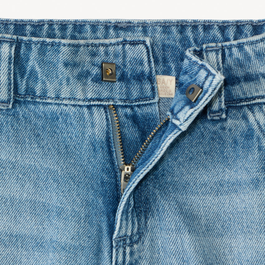 Bermuda style cargo en denim pour garçon 