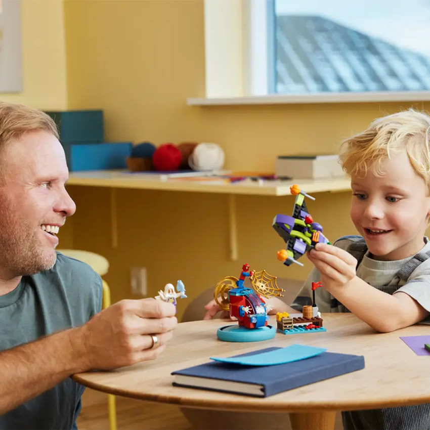 Spidey contre le Bouffon Vert Marvel 