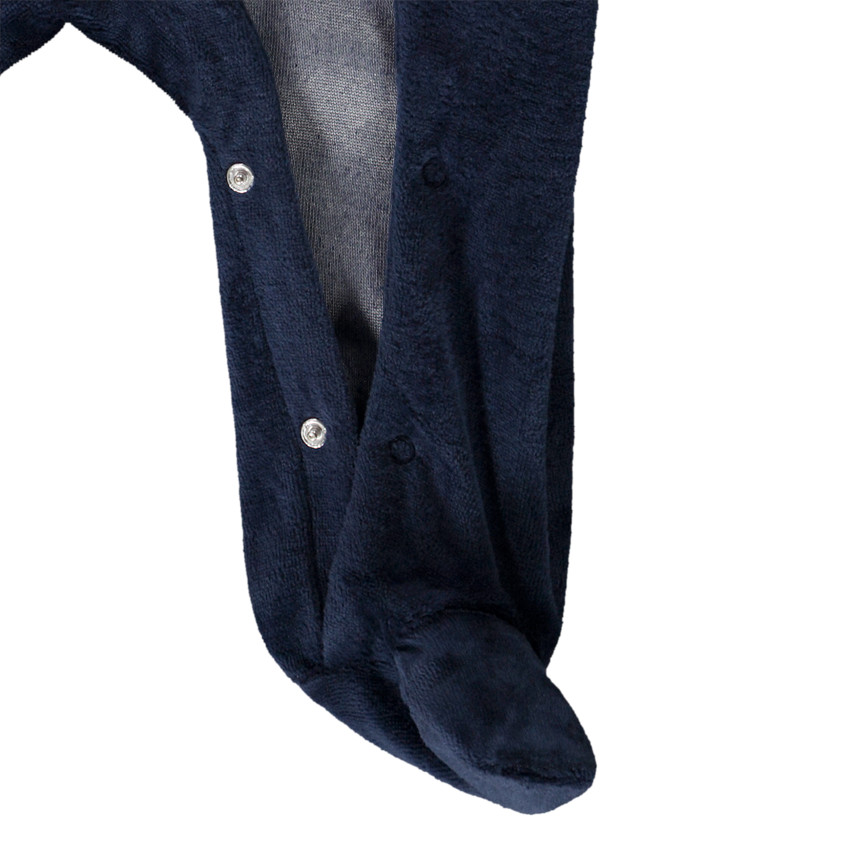 Dors-bien en velours pour bébé fille avec ouvertures différentes selon l'âge 