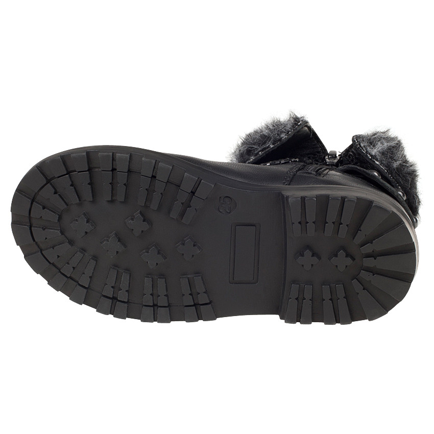 Bottines noires en cuir avec col en fausse fourrure 