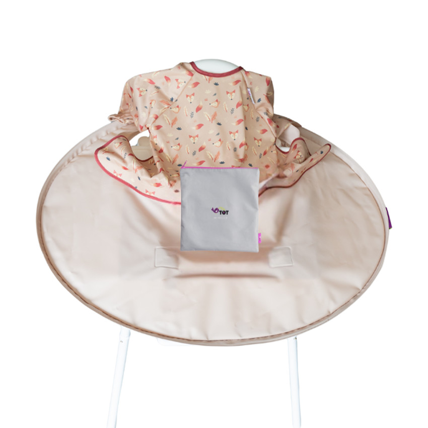 Kit bavoir et plateau imperméable imprimé renards/sable 