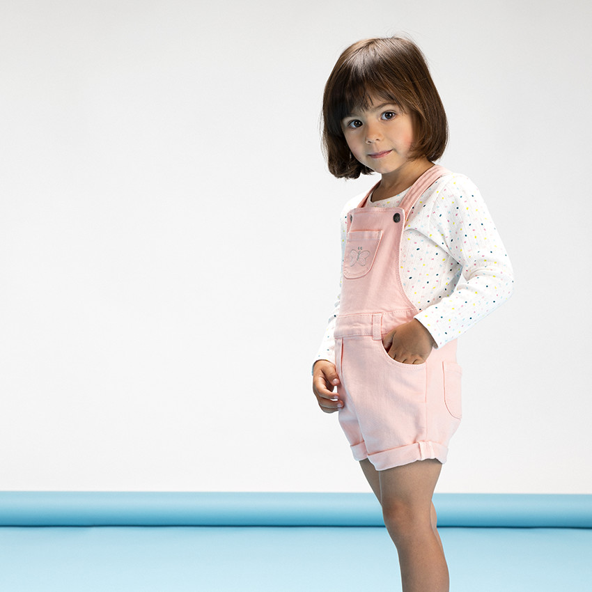 Ensemble t-shirt en maille côtelée + salopette courte pour bébé fille 