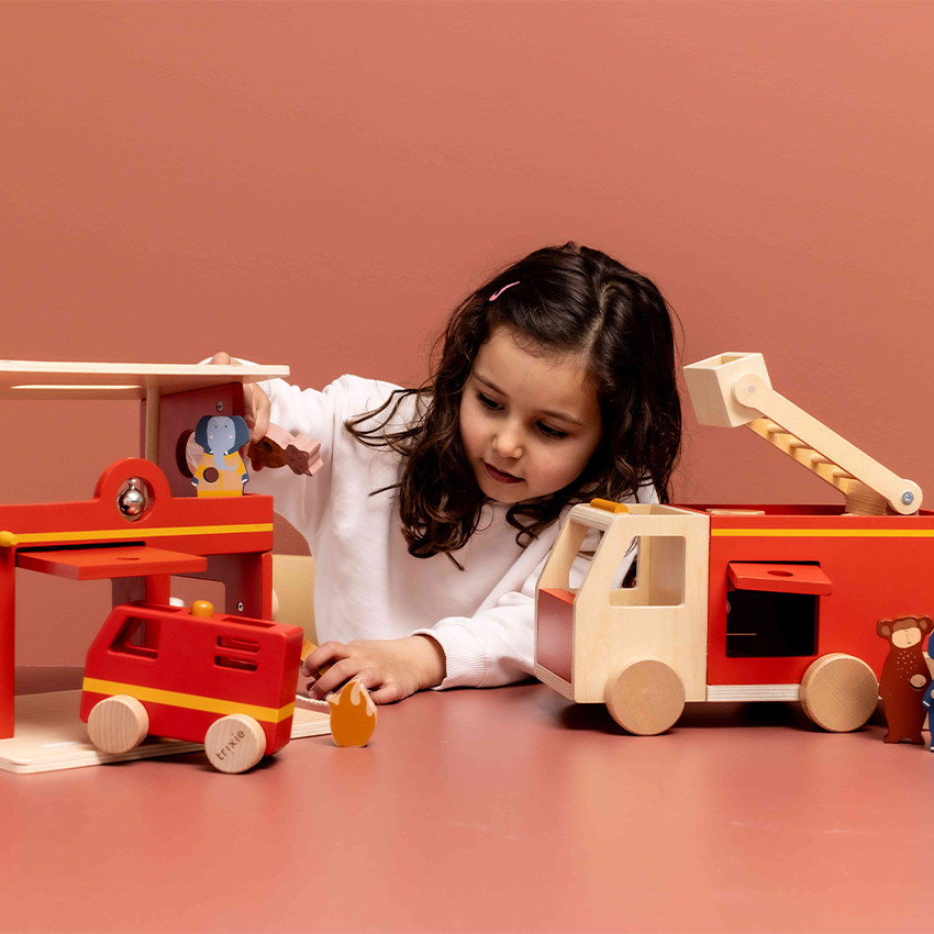Caserne de pompiers en bois  