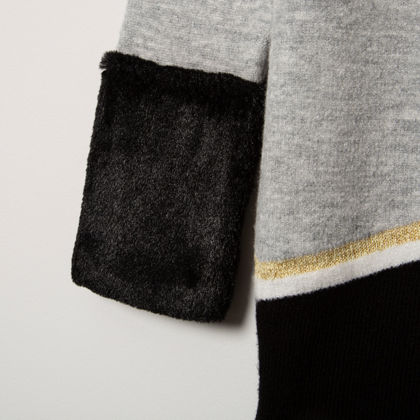 Junior - Robe pull en tricot avec fourrure au bout des manches 