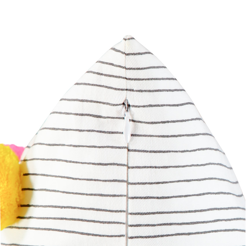 Coussin décoratif à pompoms colorés fluo 