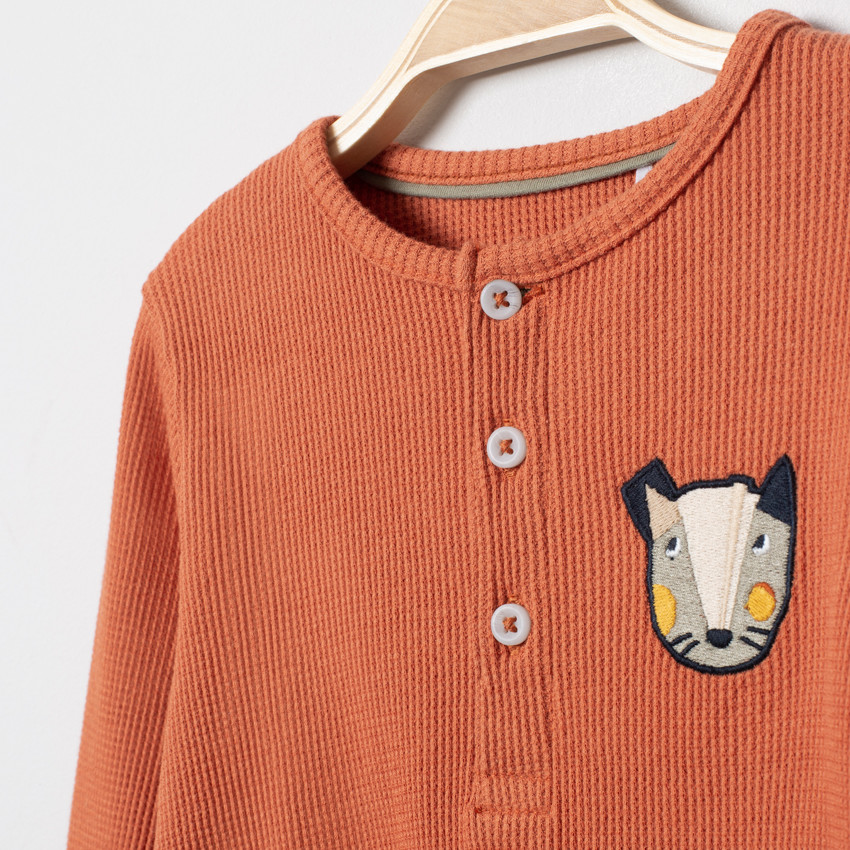 T-shirt manches longues en coton motif animal Main T-shirt manches longues en coton motif animal